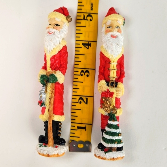 Retro Resin Santa set of 2 Santas - Picture 9 of 9